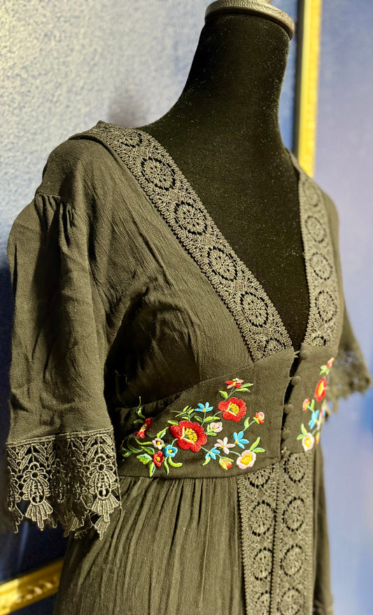 Forever 21 Black Embroidered Duster