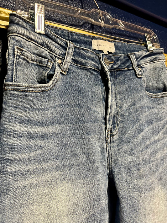 Risen Wide Leg Jeans