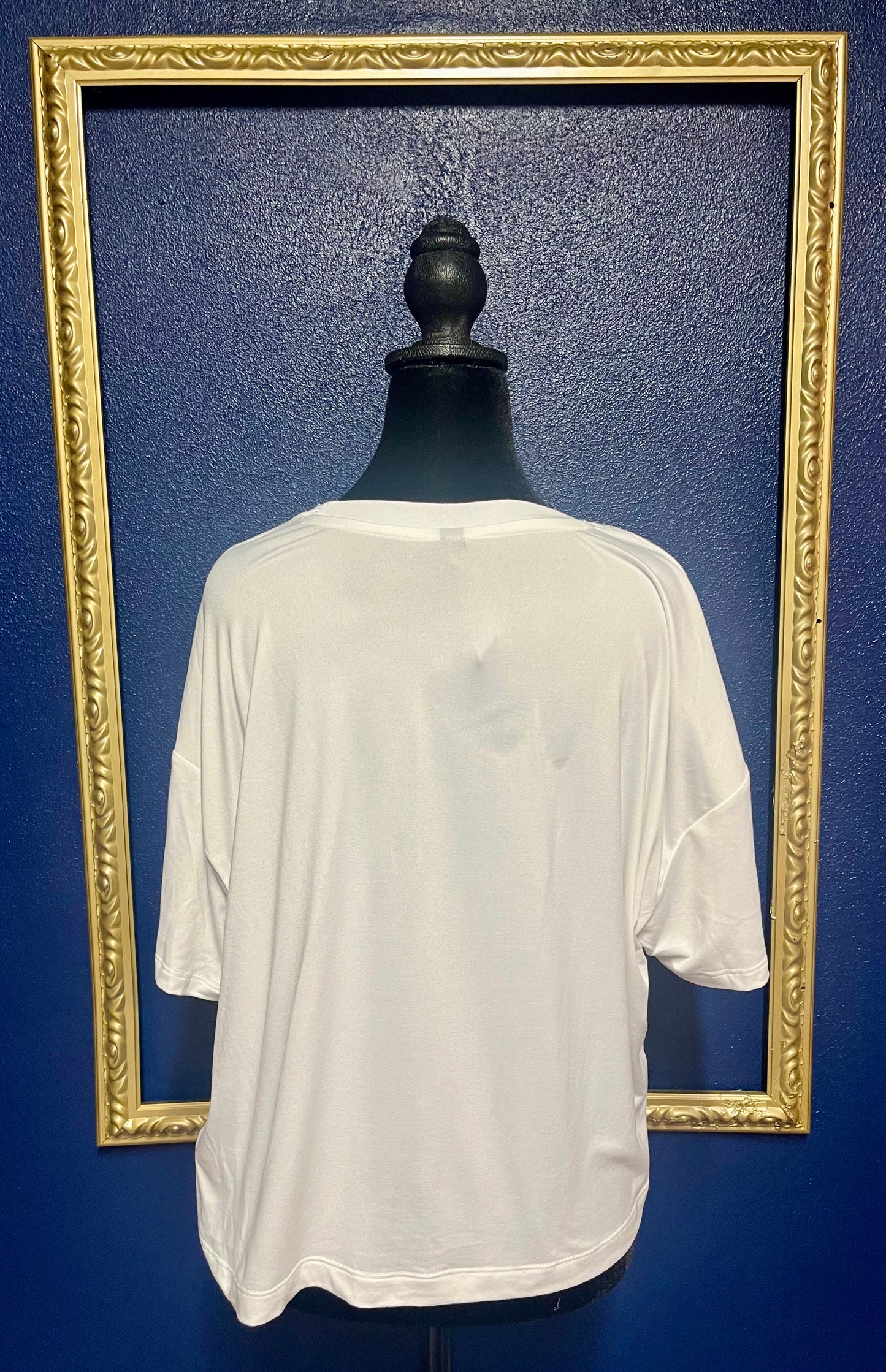 Vuori White Cropped Tee