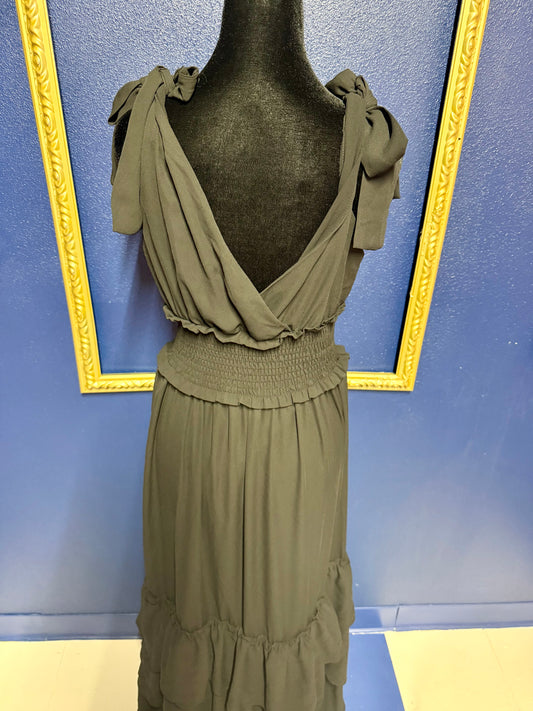 Strut & Bolt Black Smocked Waist Maxi Dress