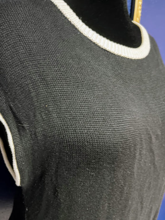 Black & White Lightweight Short Sleeve Sweater