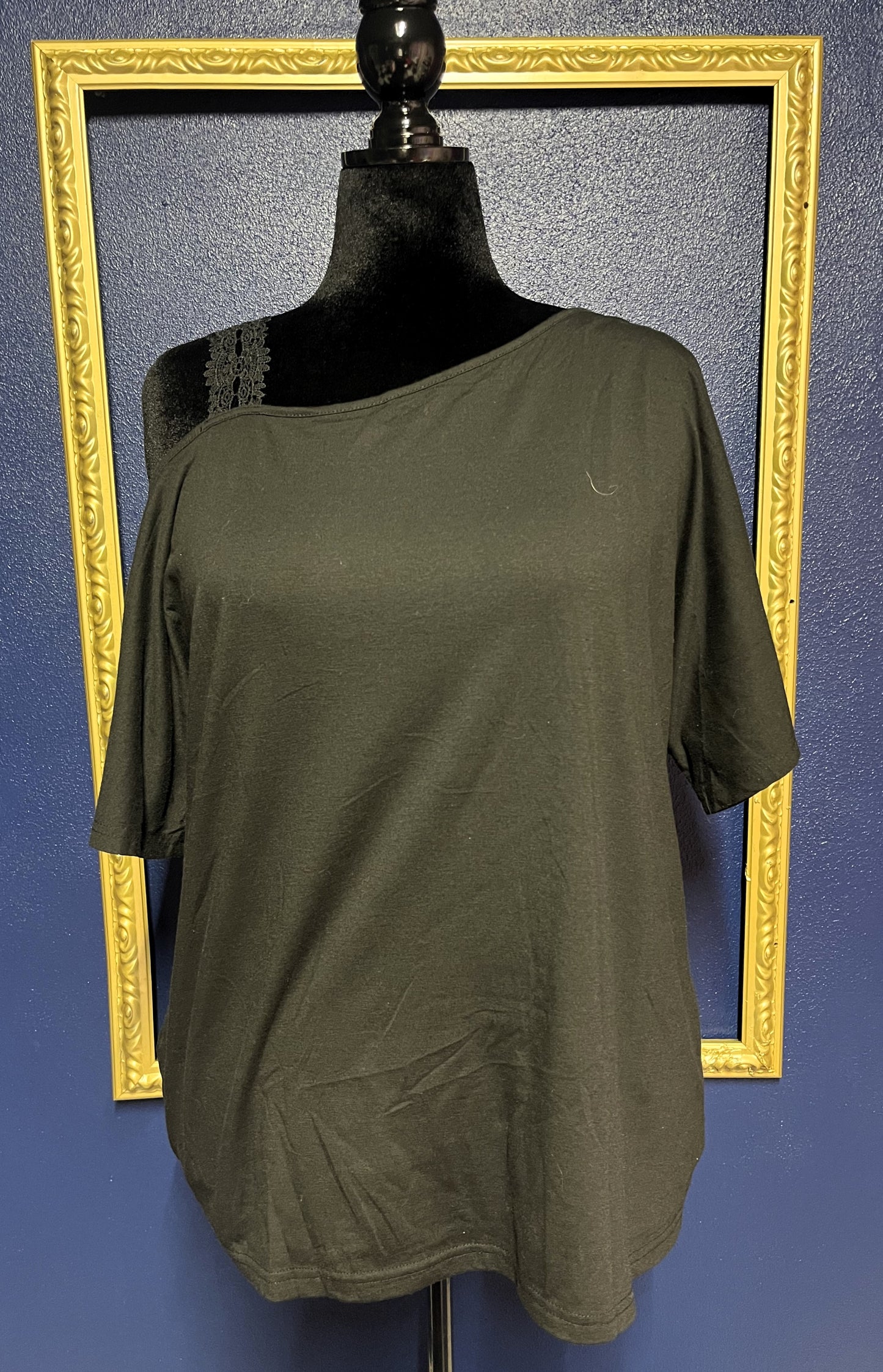 Black Lace Strap One Shoulder T-Shirt