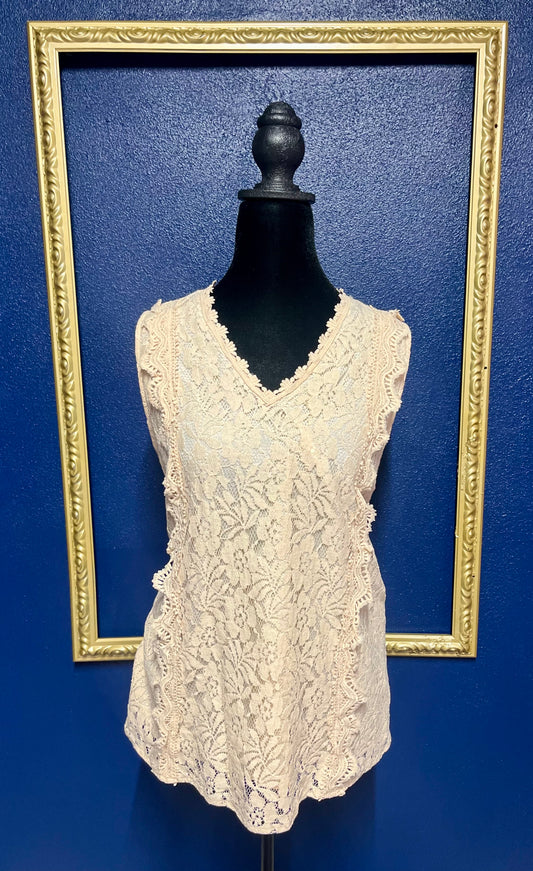 Cream Lace Sleeveless Blouse