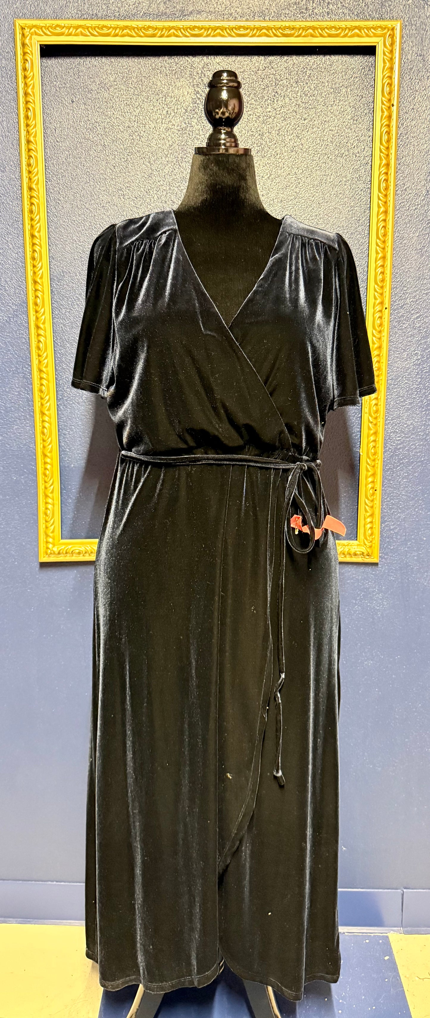 Chelsea 28 Blue Velvet Dress