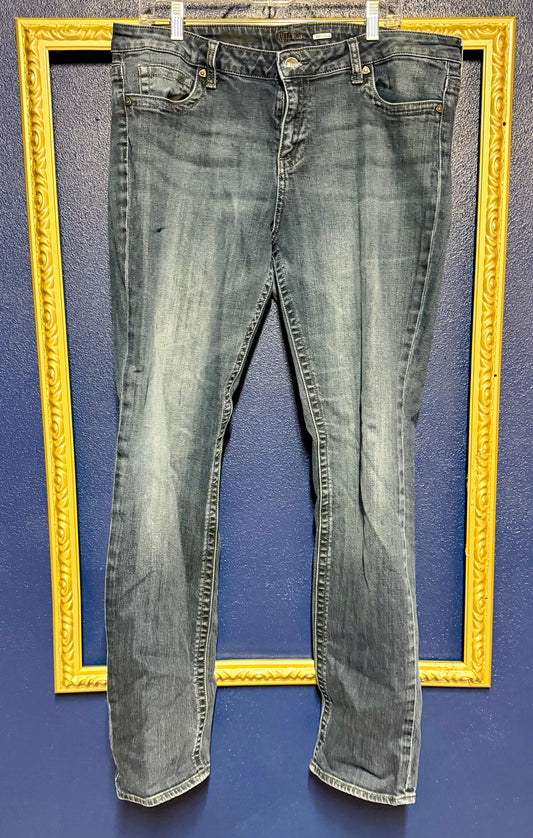 KUT Straight Leg Jean