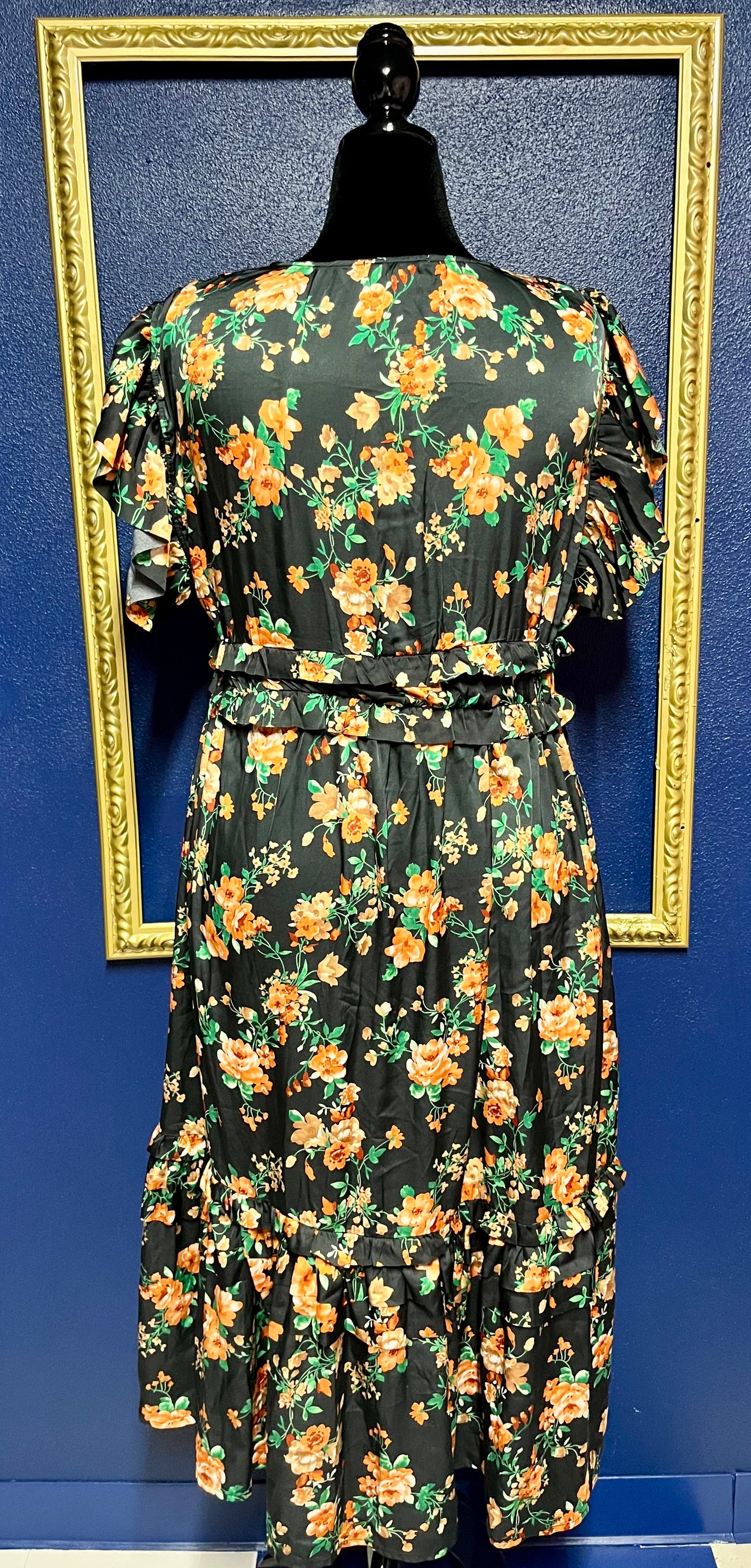 Eesome Ruffled Silk Dress