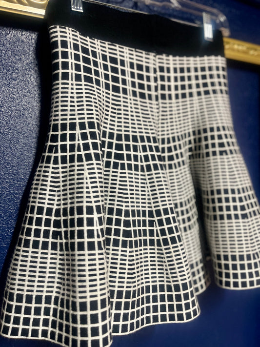 Black and White Plaid Stretchy Skirt