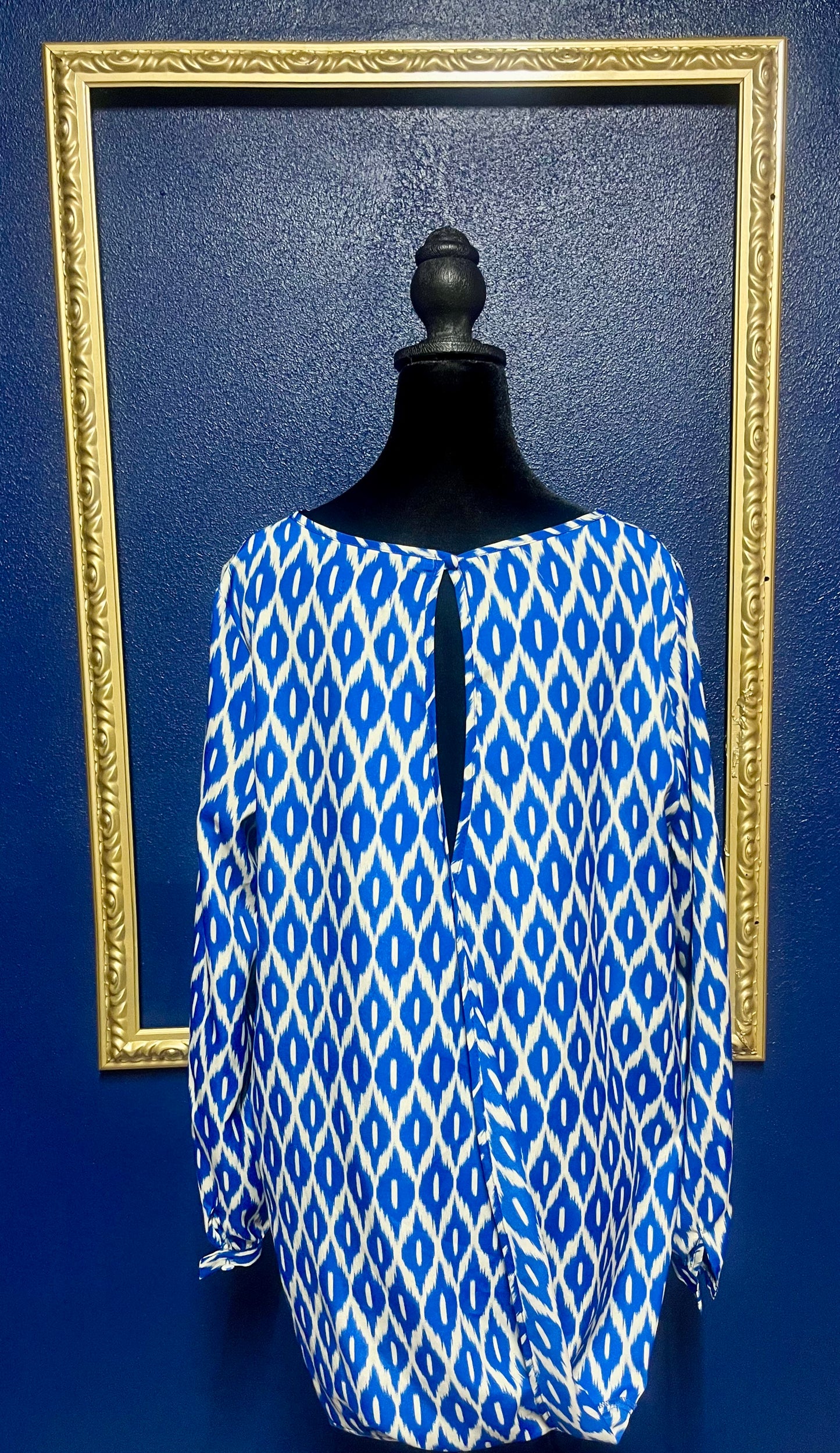 Blue and White Geometric Print Top