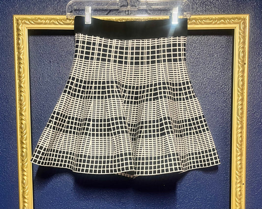 Black and White Plaid Stretchy Skirt