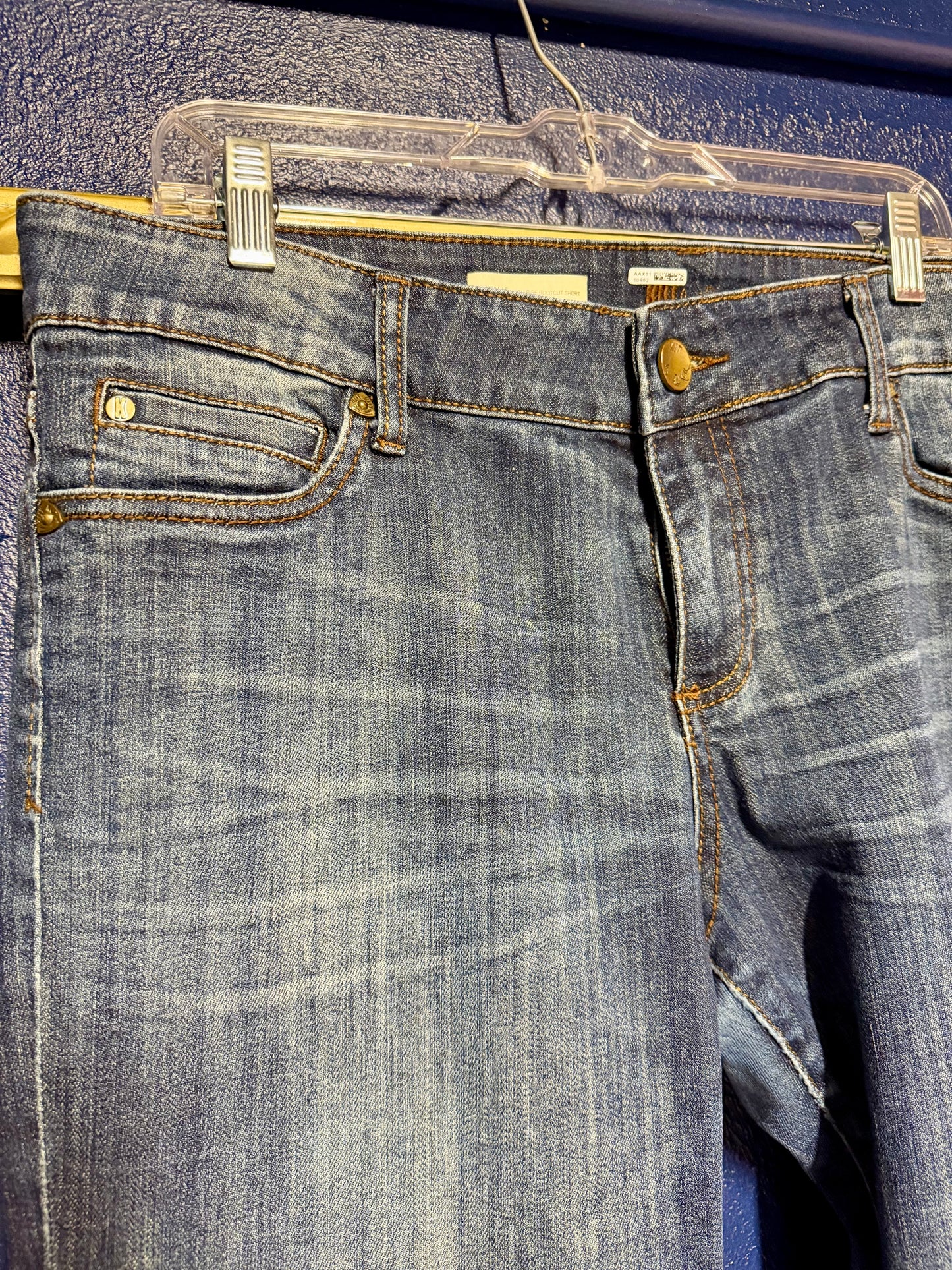 KUT Natalie High Rise Bootcut Short