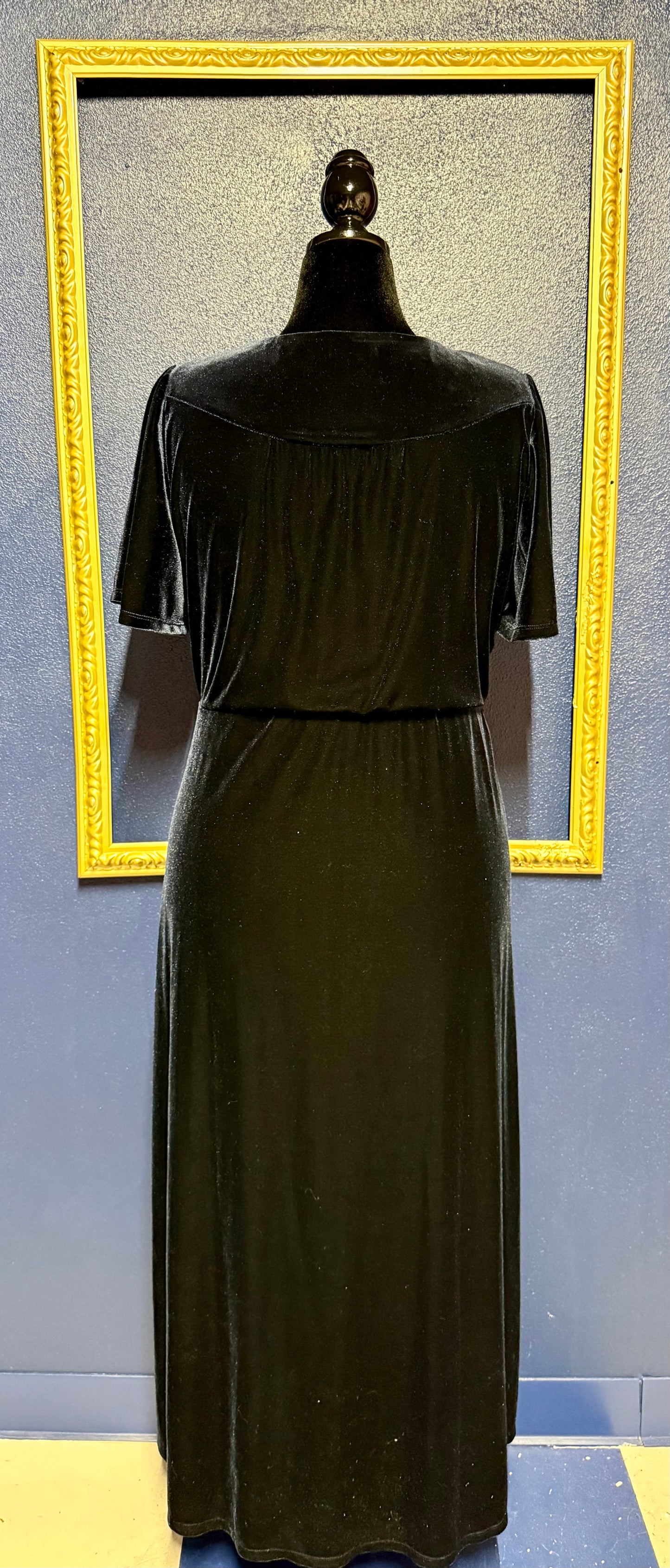 Chelsea 28 Blue Velvet Dress