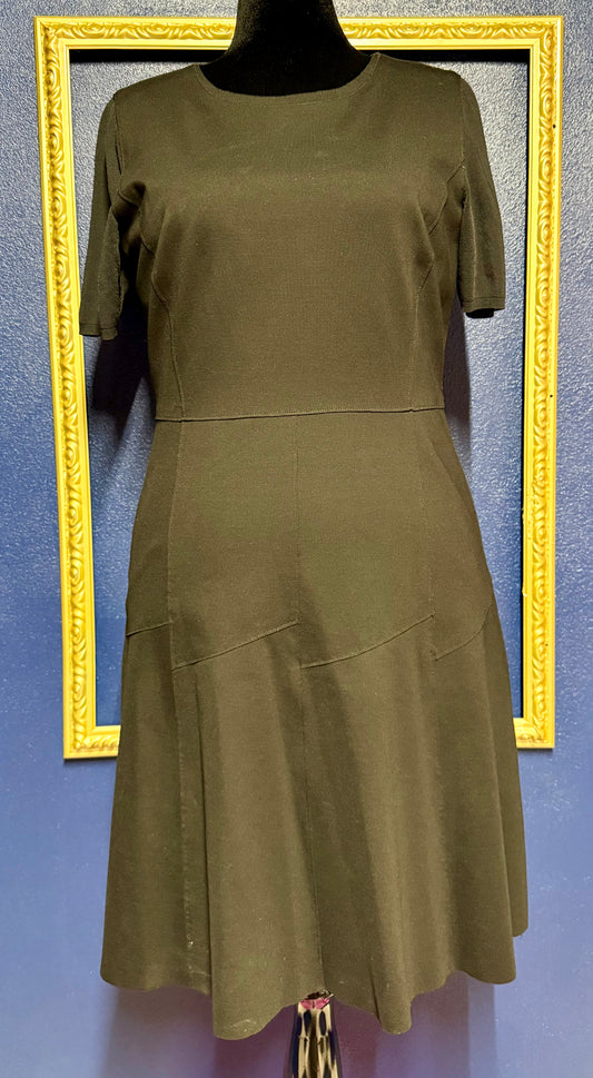 Elie Tahari Classic Black Dress