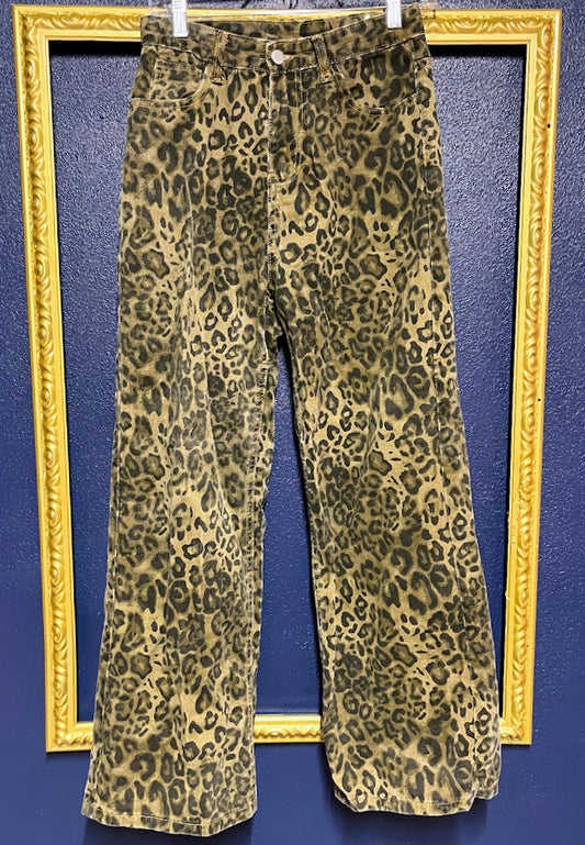 Leopard Jeans