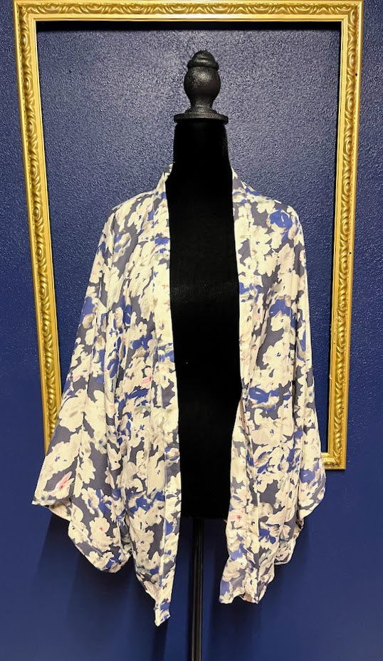 Sim & Sam Floral Kimono