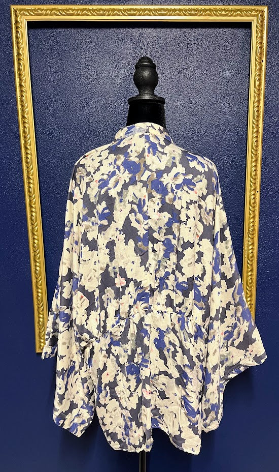 Sim & Sam Floral Kimono