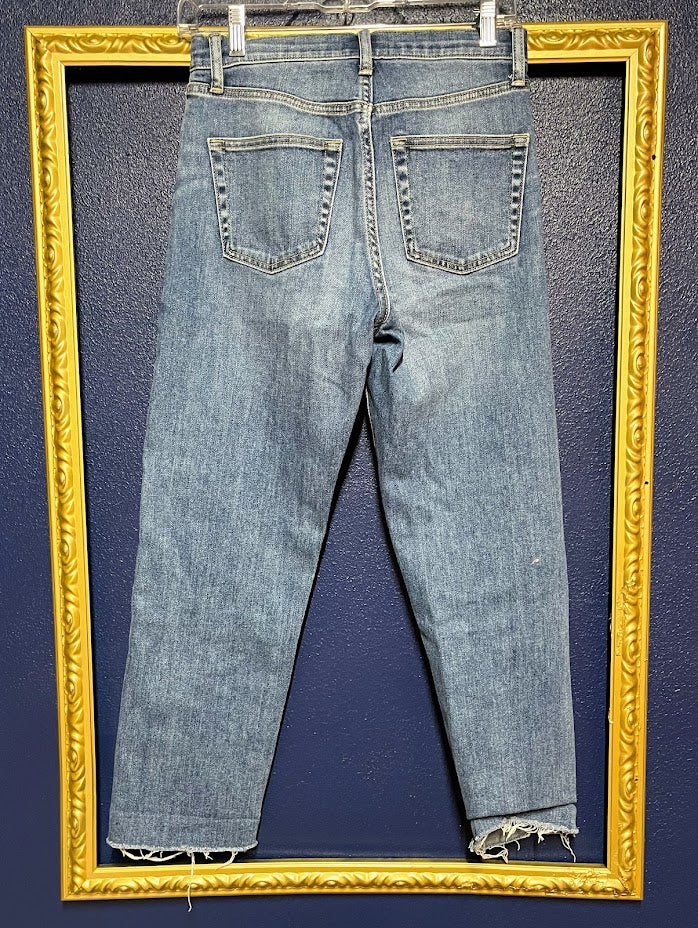 Uniqlo Straight Leg Jeans