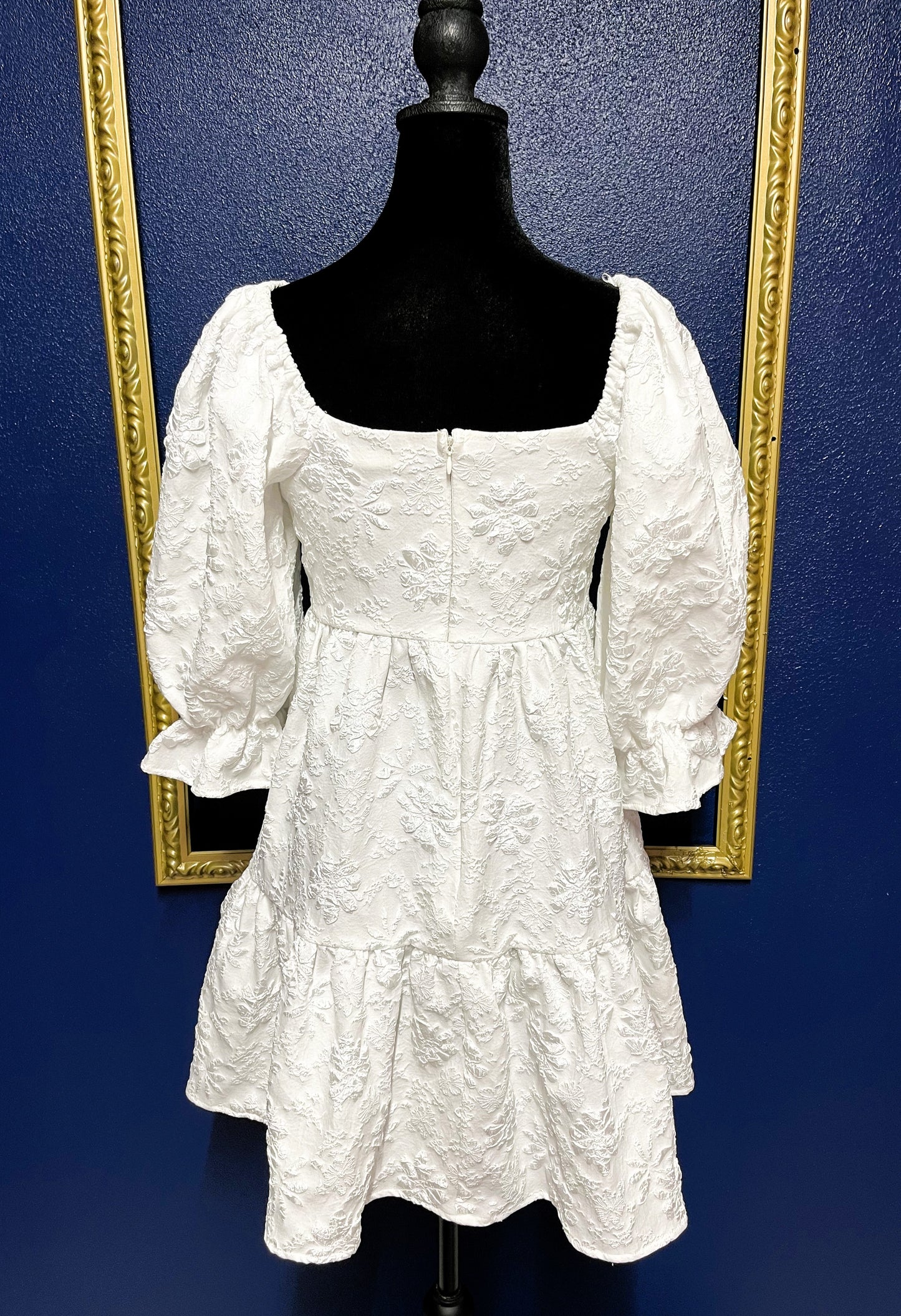 Entro White Floral Puff Sleeve Dress